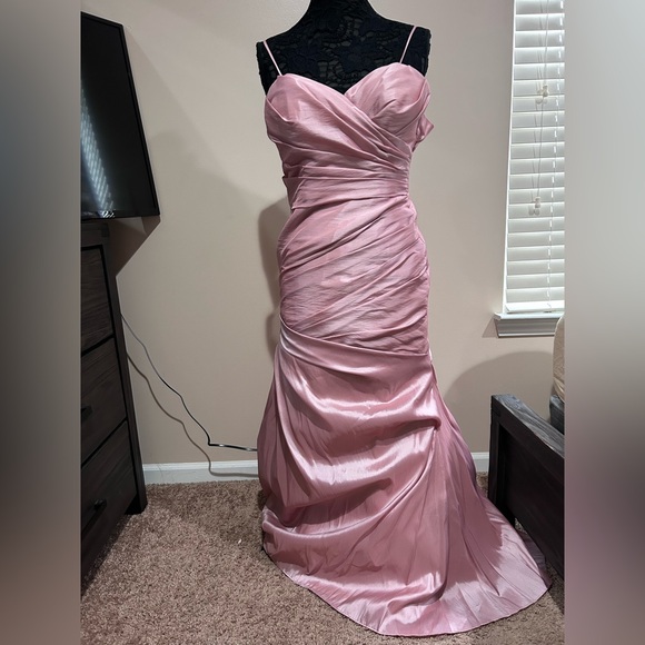 Formal Pink Gown - Picture 2 of 10